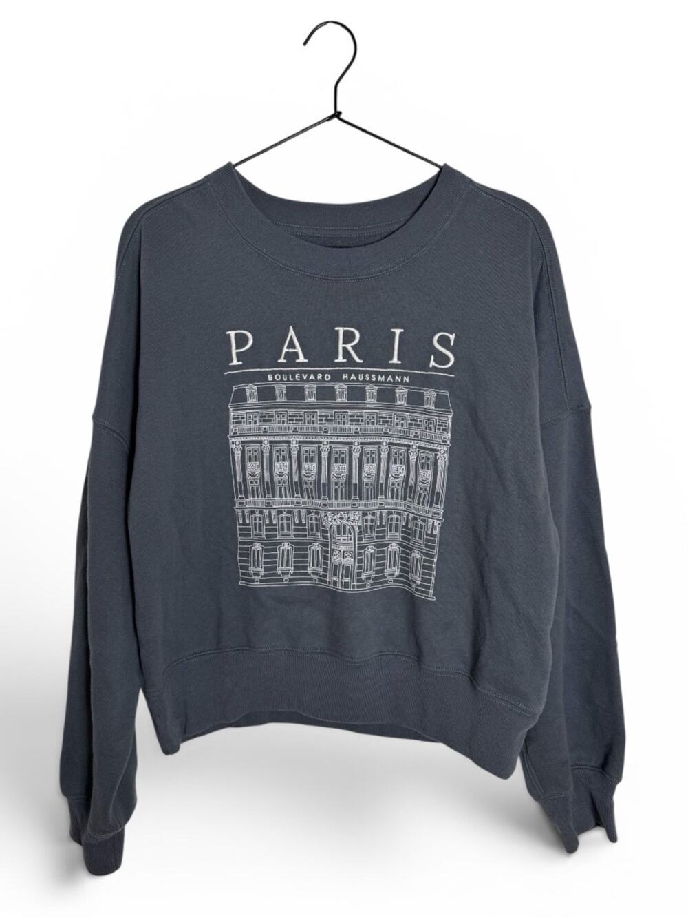 Abercrombie & Fitch Paris Graphic Gray & White Crewneck Sweatshirt Size Medium